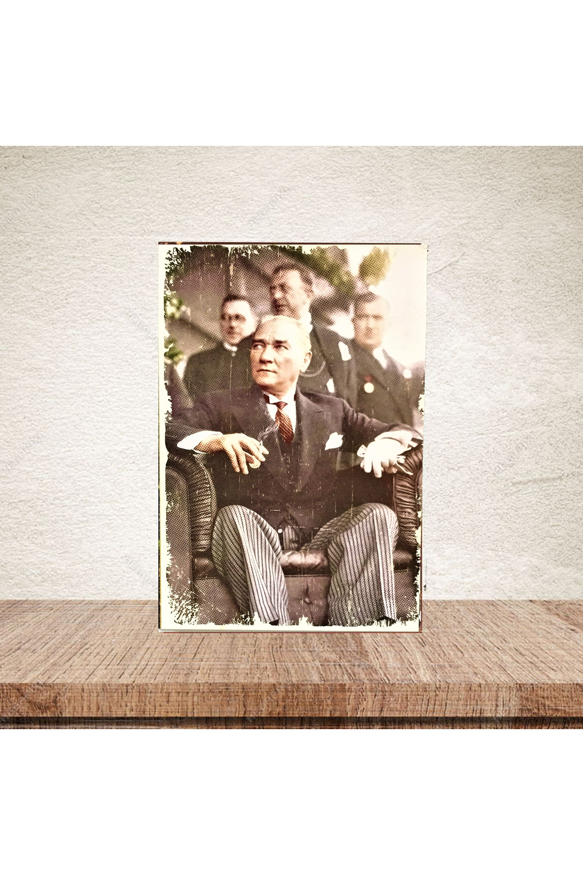 Atatürk Koltuk Potre-Ahşap Poster